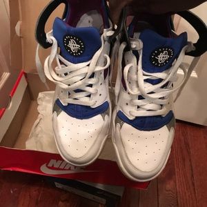 Nike Huarache Sz 9.5 Used